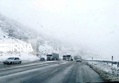 جاده های اصلی باز، اما ترددها کند است جاده های اصلی باز، اما ترددها کند است