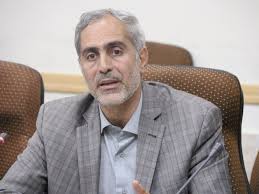 مردم از ازدحام در مرکز تعویص پلاک خودداری کنند مردم از ازدحام در مرکز تعویص پلاک خودداری کنند
