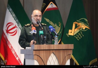 انتقام خون حاج قاسم گرفته خواهد شد