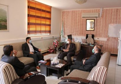 ارتقای سلامت اداری ایلام در گرو همکاری، همفکری و تعامل است ارتقای سلامت اداری ایلام در گرو همکاری، همفکری و تعامل است