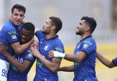نفتِ بدون مربی در خانه سوخت/ استقلال قهرمان نیم فصل شد نفتِ بدون مربی در خانه سوخت/ استقلال قهرمان نیم فصل شد