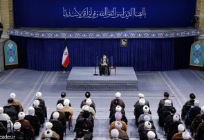 رفتار پدرانه با همه،سلوک مردمی، مقابله با شبهات و تبیین مبانی انقلاب بویژه عدالت