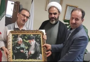 الفین ایلام کپی نیست/بیش از ۱۲ هزار نفر تحت تاثیر فعالیت پتروشیمی هستند الفین ایلام کپی نیست/بیش از ۱۲ هزار نفر تحت تاثیر فعالیت پتروشیمی هستند
