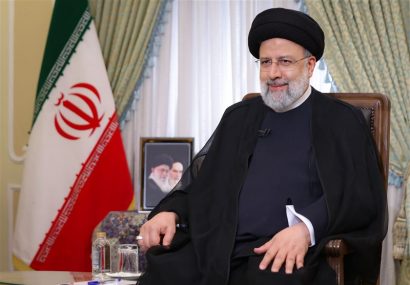قرار گرفتن پی در پی بر فراز سکوهای قهرمانی بین‌المللی نماد قدرت و عزم ورزشکاران است