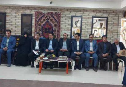 جشن گرامیداشت روز صنایعدستی در بازارچه صنایع دستی ایلام برگزار شد جشن گرامیداشت روز صنایعدستی در بازارچه صنایع دستی ایلام برگزار شد