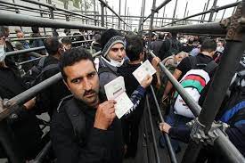 تردد در مرز مهران روان است