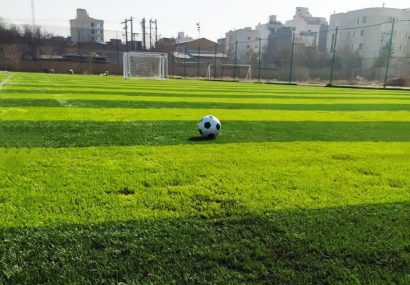 افتتاح ۱۰ زمین چمن در مدارس ایلام