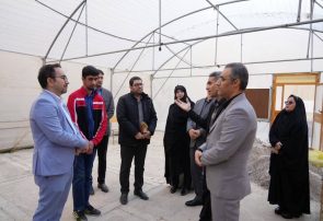 مدیرعامل شرکت گاز به دیدار دانش آموز معلول ایلامی رفت مدیرعامل شرکت گاز به دیدار دانش آموز معلول ایلامی رفت