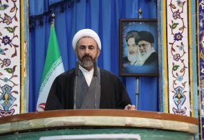 زیر سوال بردن تیم مذاکره‌کننده کمک به دشمن است