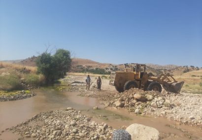 بازسازی راه روستای قلعه وزیر و بهسازی ۱۰ کیلومتر از مسیر عشایری باباشمس در شهرستان سیروان